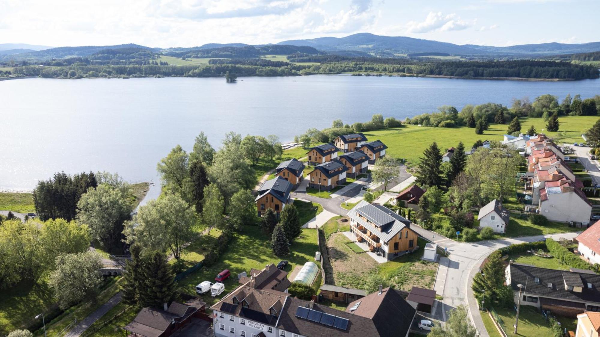 Resort Male Lipno Cerna v Posumavi Ngoại thất bức ảnh