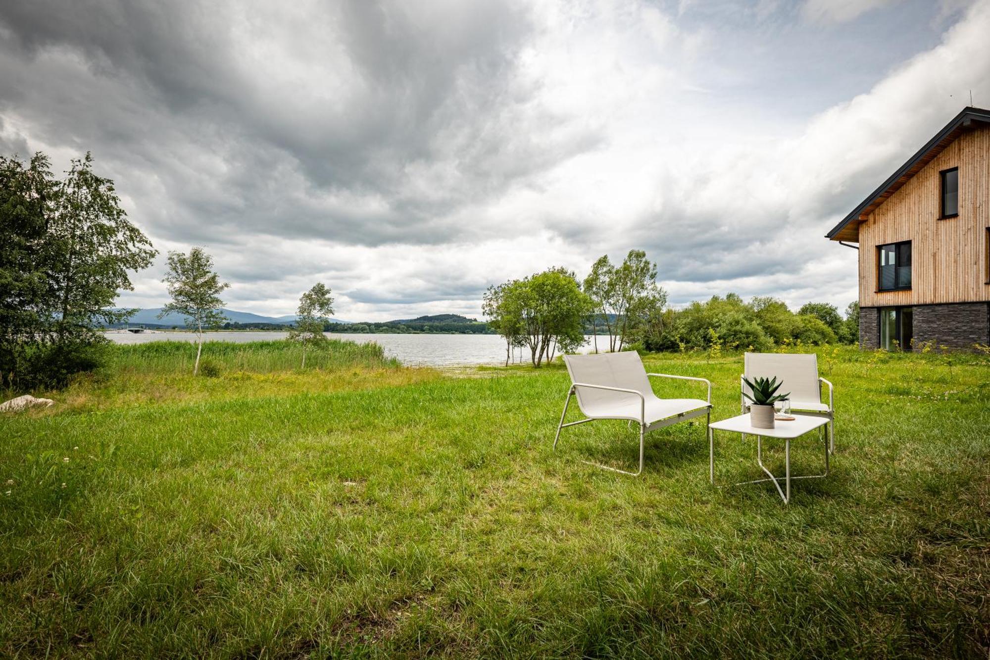 Resort Male Lipno Cerna v Posumavi Ngoại thất bức ảnh